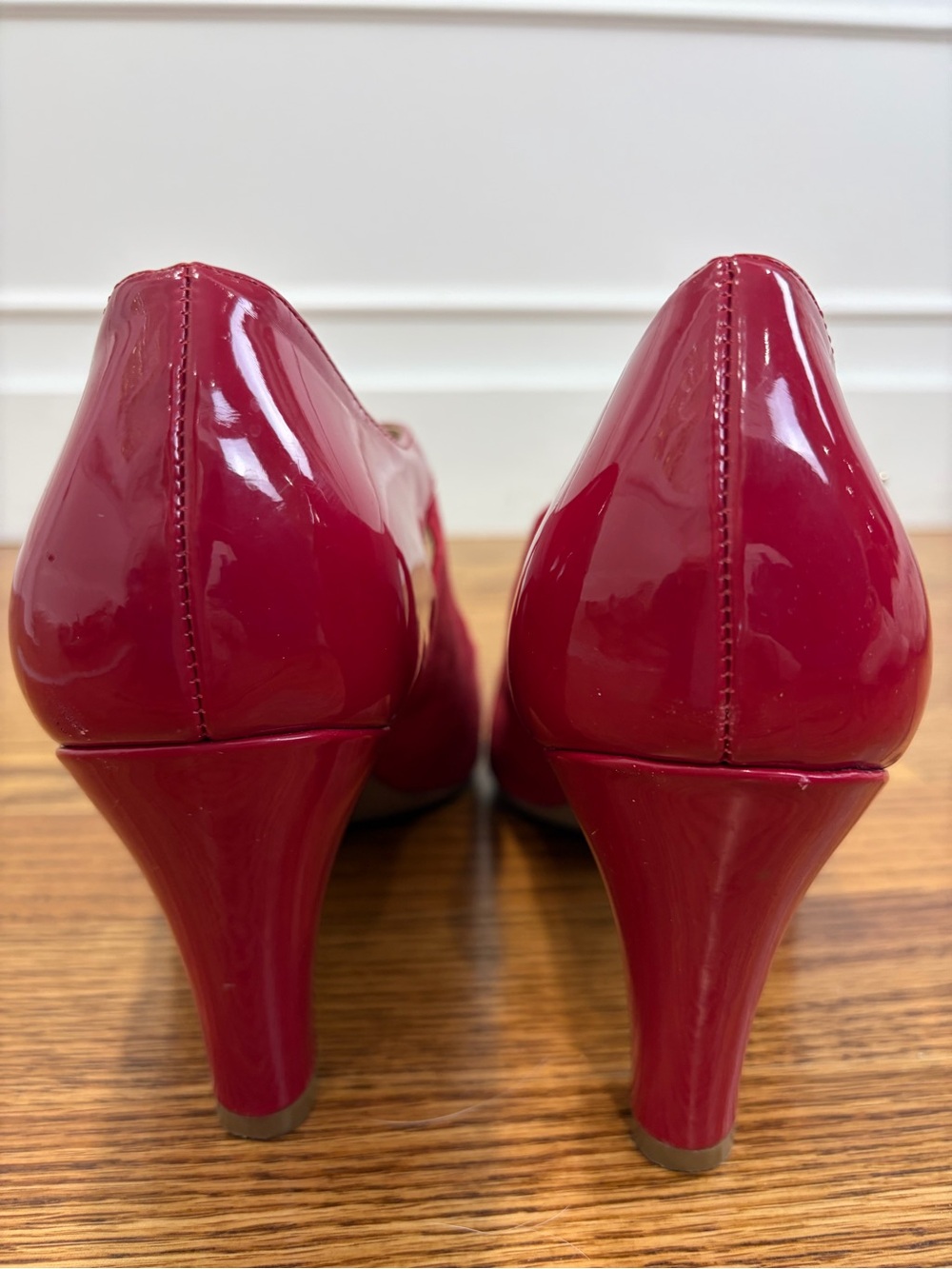 Giani Bernini Red Suede Mary Jane Heels (7) - Picture 6 of 9